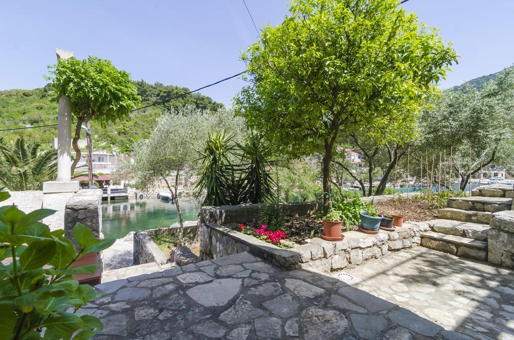 Okuklje Apartment Nadine מראה חיצוני תמונה